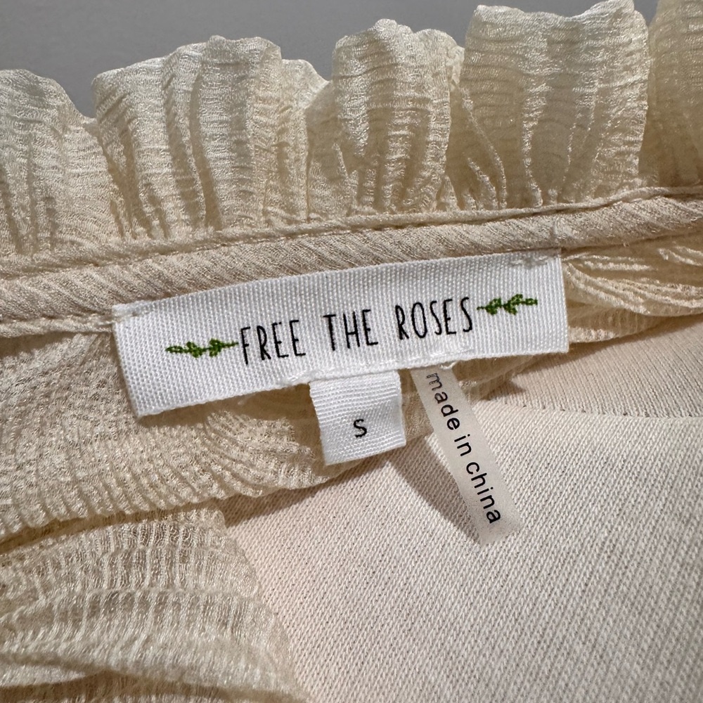 Free the Roses Ivory Ruffled Blouse - Picture 3 of 5
